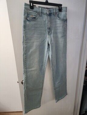 NWT JEANS SIZE 8 HIGH RISE RELAXED STRAIGHT LEG STRETCH BY GLORIA VANDERBILT